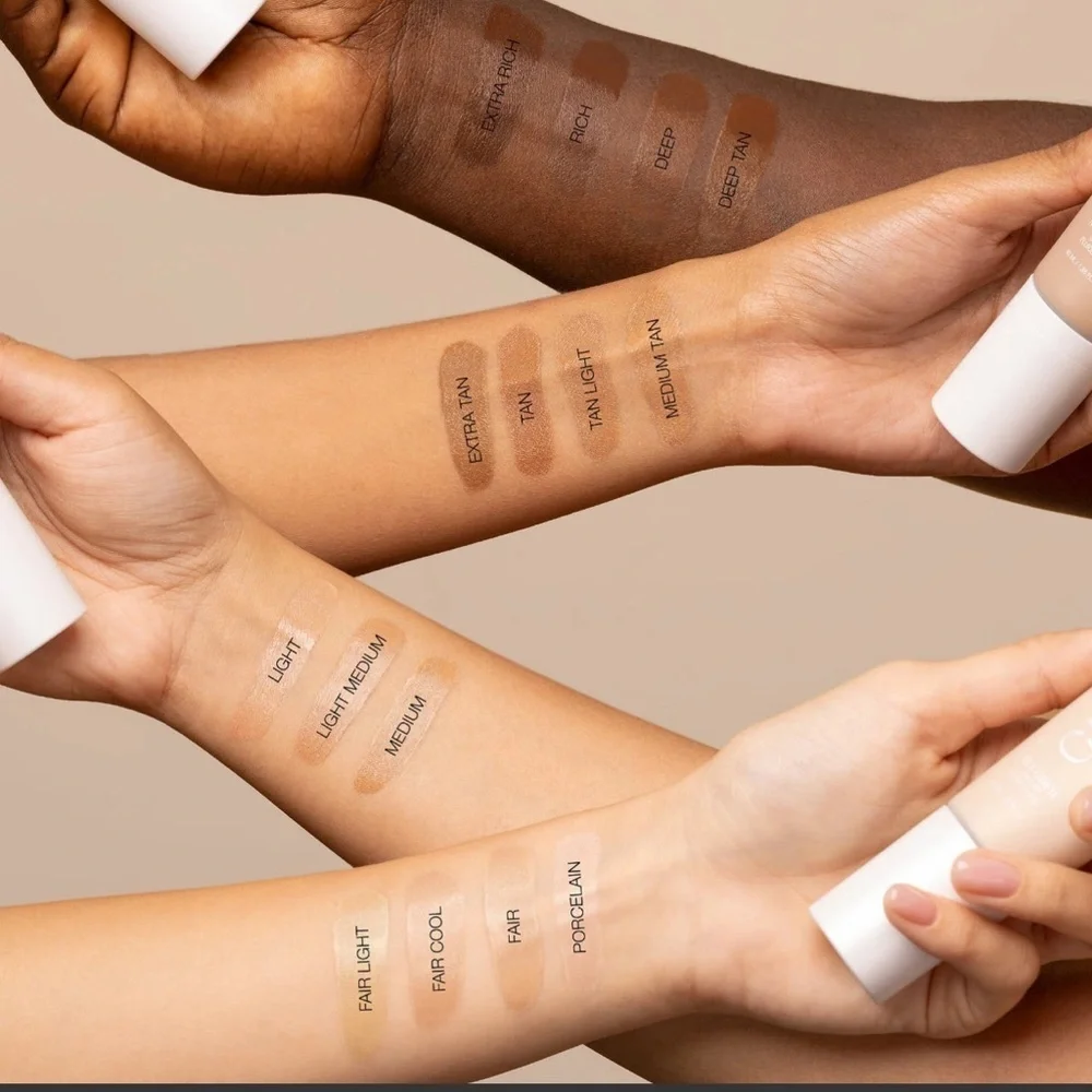 Huda Beauty 06 Medium Tan Glowish Multi Dew Skin Tint 1.35oz